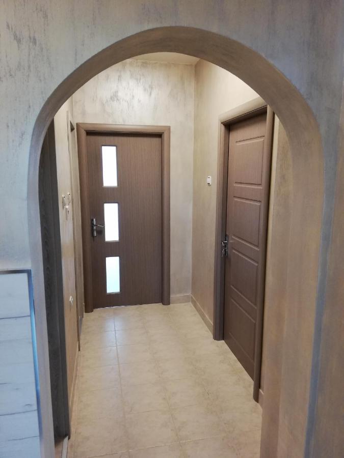 Apartment Ani ヴェリコ・タルノヴォ エクステリア 写真