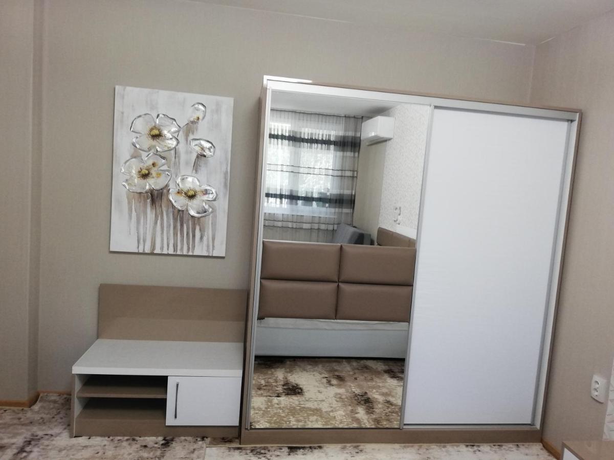 Apartment Ani ヴェリコ・タルノヴォ エクステリア 写真