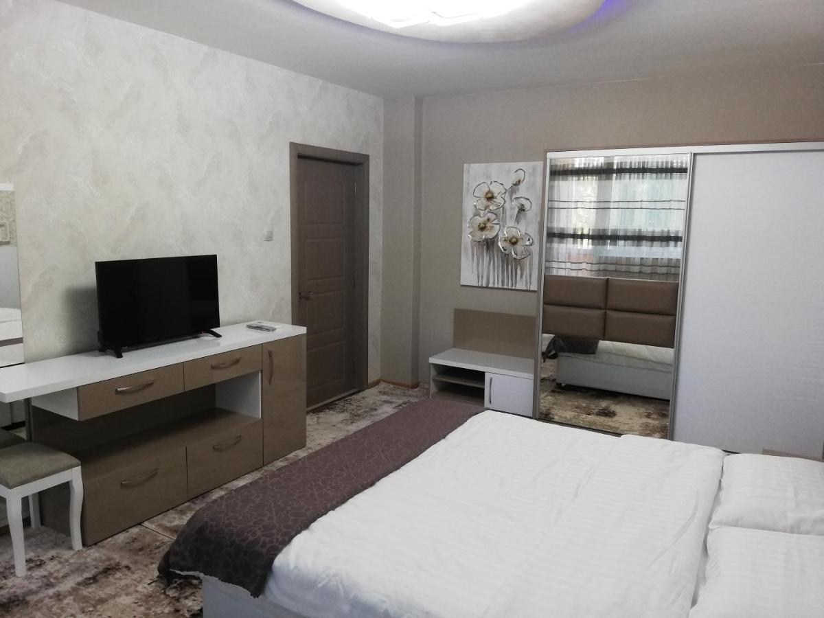 Apartment Ani ヴェリコ・タルノヴォ エクステリア 写真